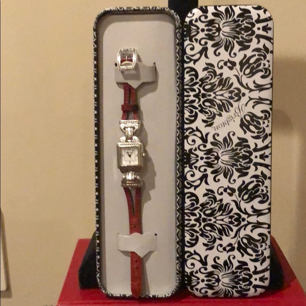 Watch - Picture 3 of 4